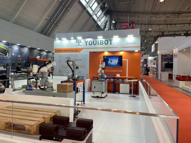 Navigating the Future of Warehouse Automation: Youibot's Laser SLAM Technology